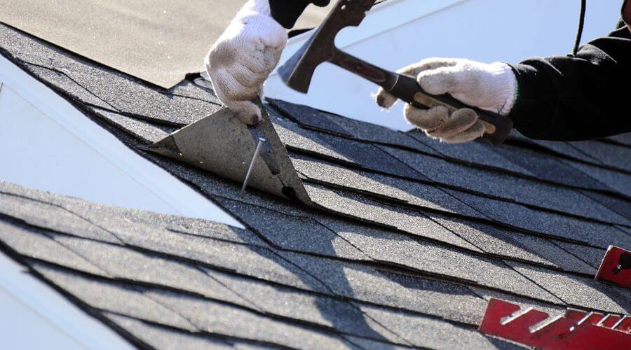 Professional gutter cleaning in Cannonville, UT